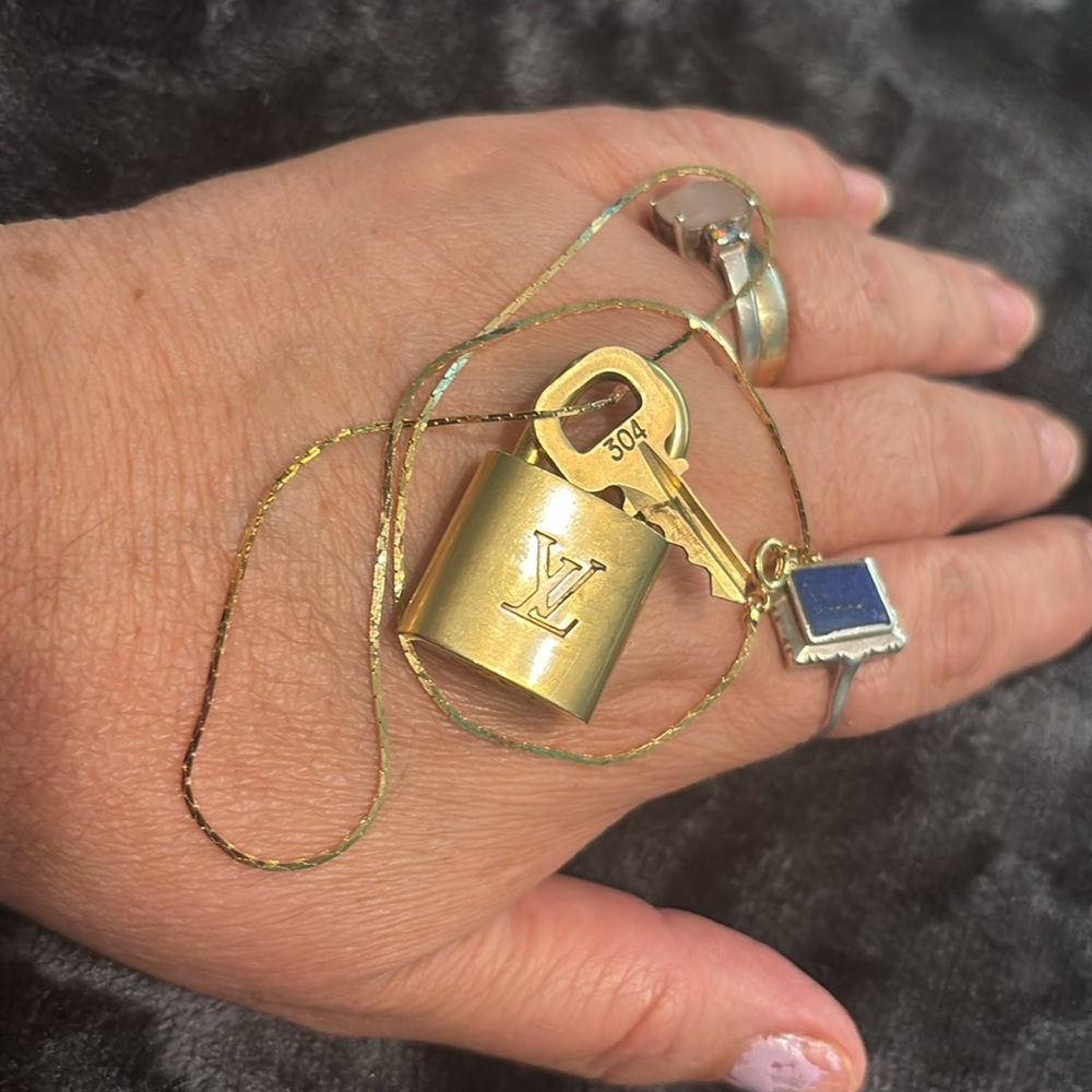 Louis Vuitton Gold Padlock (#304)andkey with Necklace they said is (14k plated)